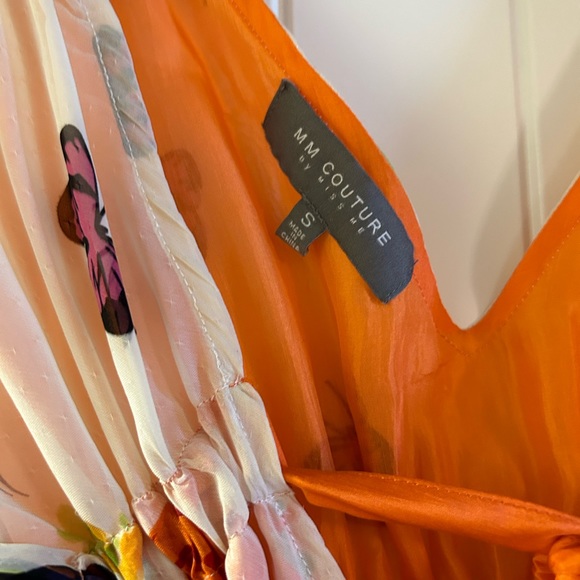 MM Couture Blouse. Floral Butterfly Tie Front, Size Small. Fully Lined. - Picture 2 of 5